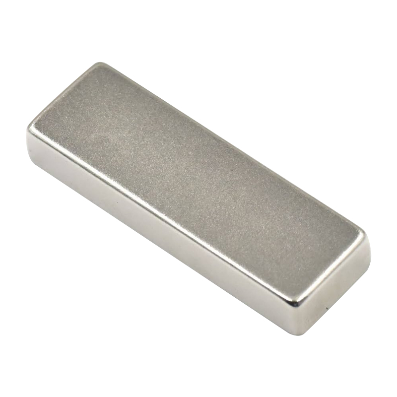 Blokový permanentní magnet 2