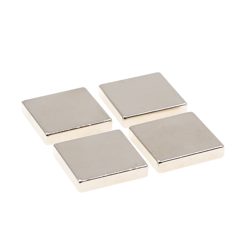 Blokový permanentní magnet 5