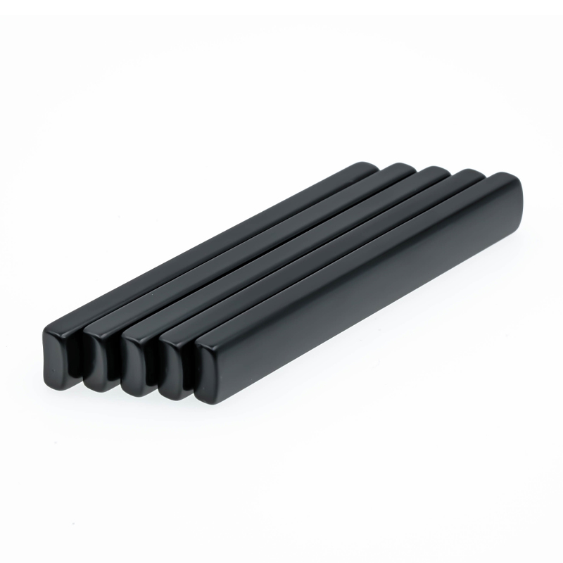 Blokový permanentní magnet 6