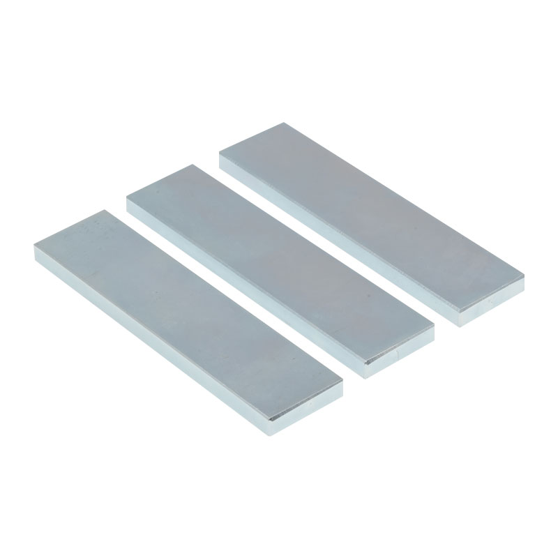 Synchronní magnet motoru